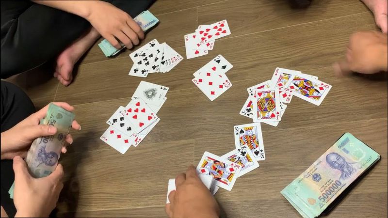 Tiết lộ cách chơi bài ba tây cực hay dễ chiến thắng 2024 8 Cách chơi bài ba tây cực hay dễ chiến thắng 2024